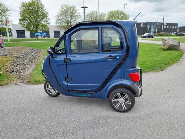 Brugt Bach Delux 26 kun kørt 4000 km blå